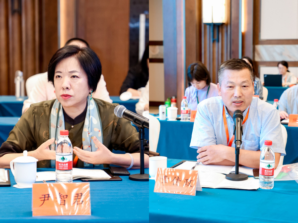 北京老舍茶馆有限公司董事长尹智君应邀参加中国茶叶学会茶艺专业委员会、湖州陆羽茶文化研究会联合在浙江省湖州市主办茶文化研究学术沙龙